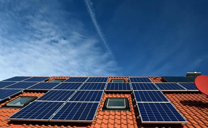 https://kompasaina.com/pemanfaatan-tenaga-surya-energi-bersih-untuk-kehidupan-modern